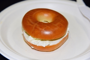 Bagel（ベーグル）とCream Cheese（クリームチーズ）