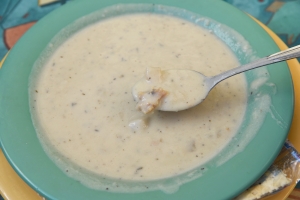 New england clam chowder（ニューイングランドクラムチャウダー）