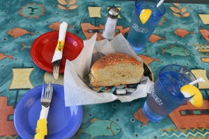 無料のパンと水