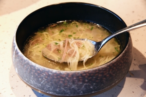 Unaş（ウナシュ）