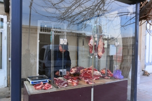 路上肉屋